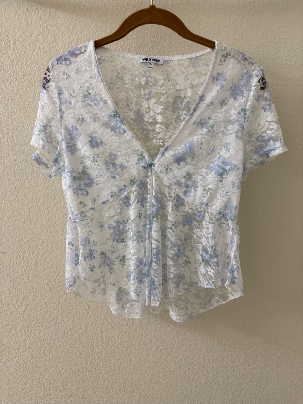 Sheer Floral Lace V-Neck Blouse in White and Light Blue New No Tags